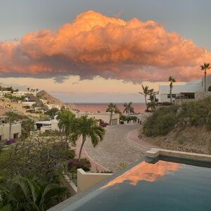 Meet your Posher, Kay